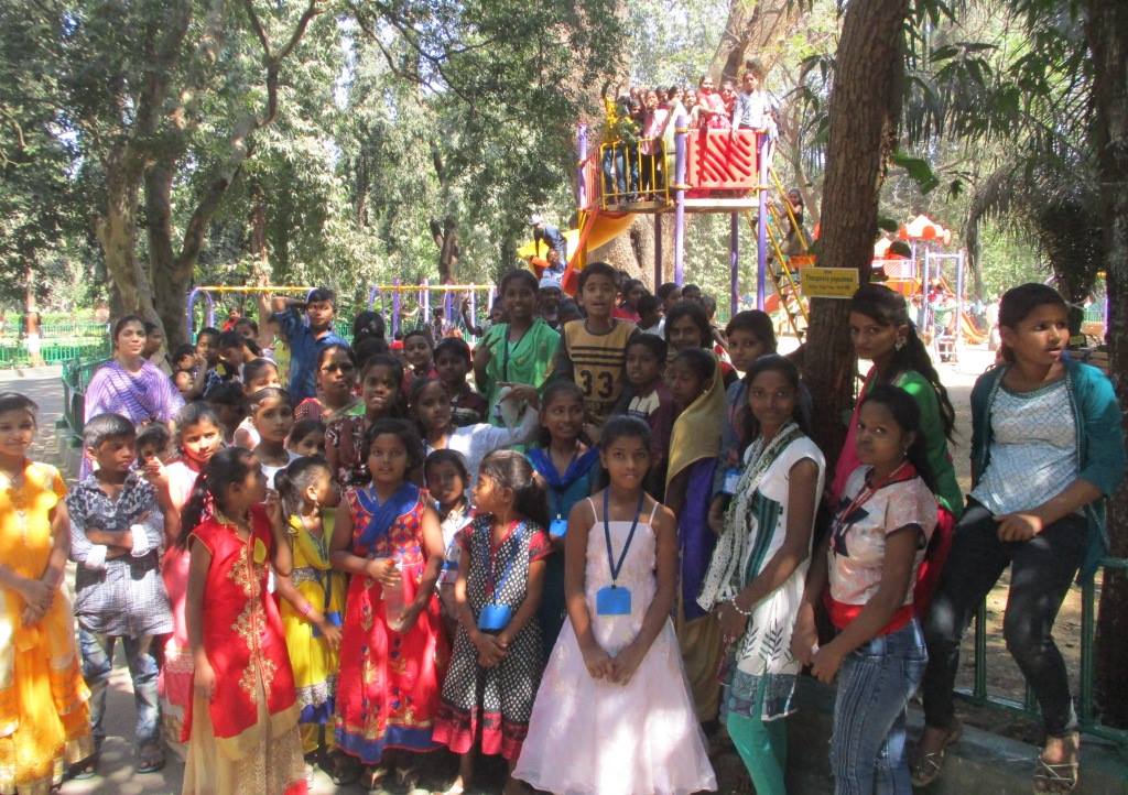 Educational Trip for Sahayini Outreach Children to Zoo and Museum