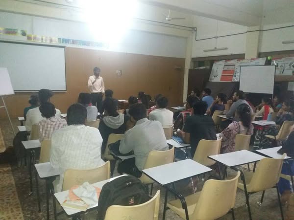 Seminar on Career Motivation for ITES and Web-Designing Students