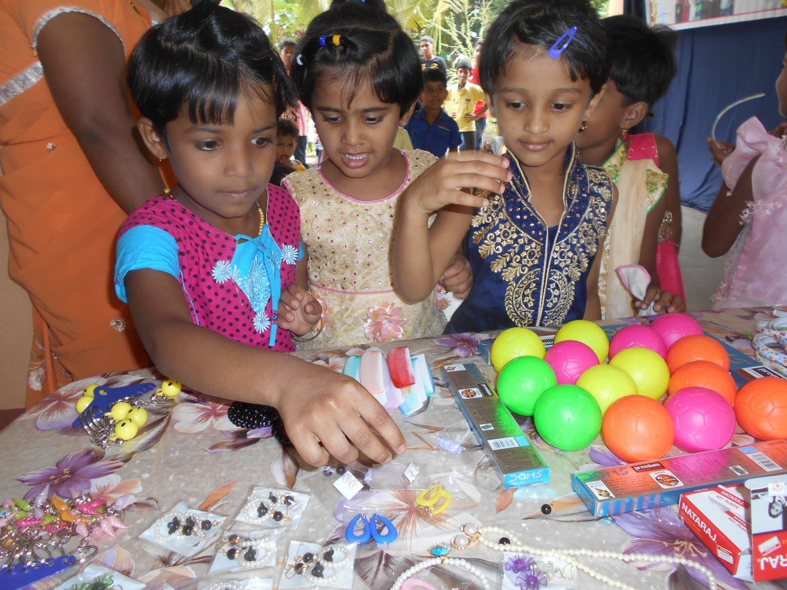 Children’s Day and World Day of the Poor Celebration in Oros