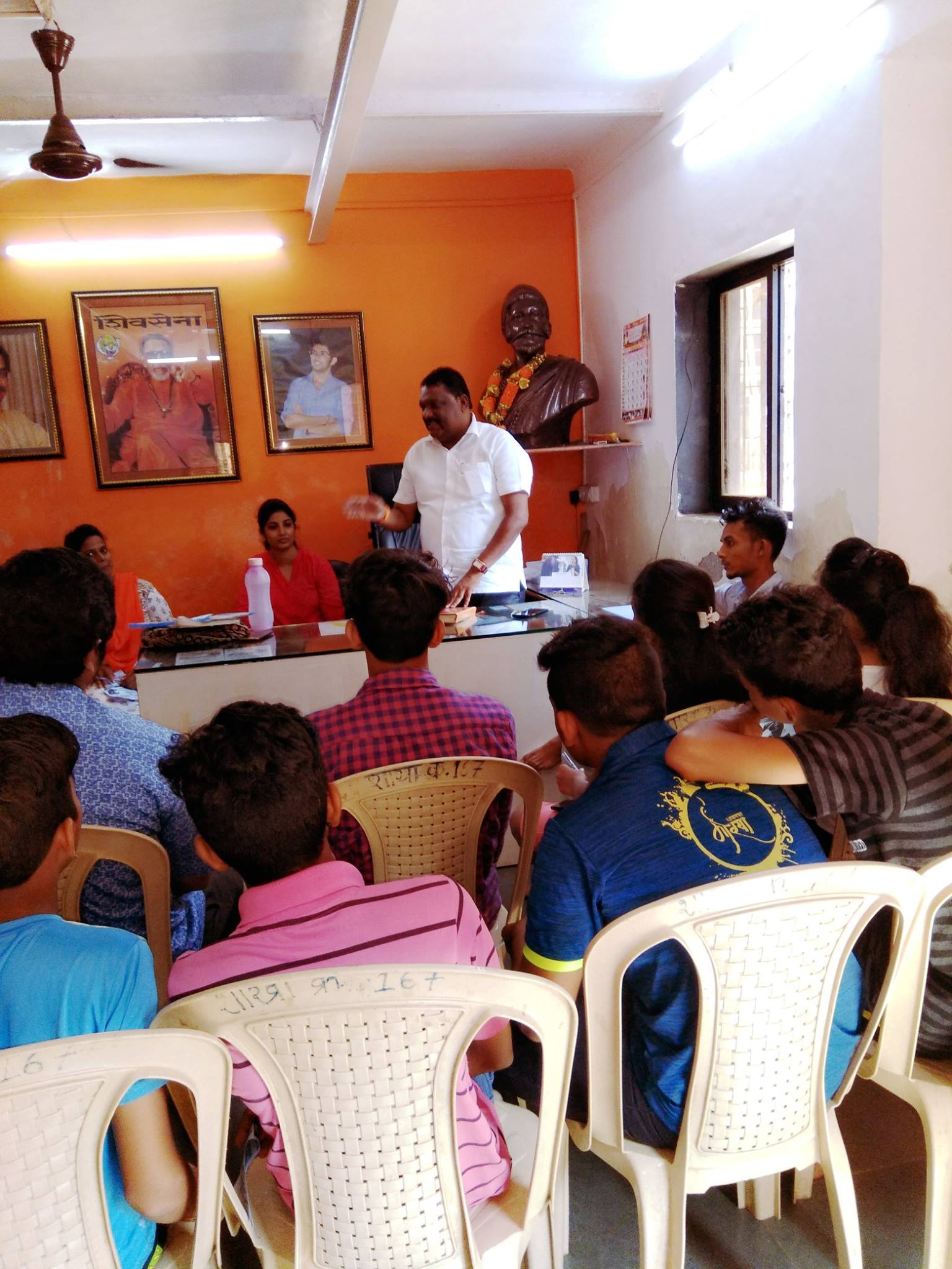 Meeting with Shiv Sena Head to Mobilize Youth for Training