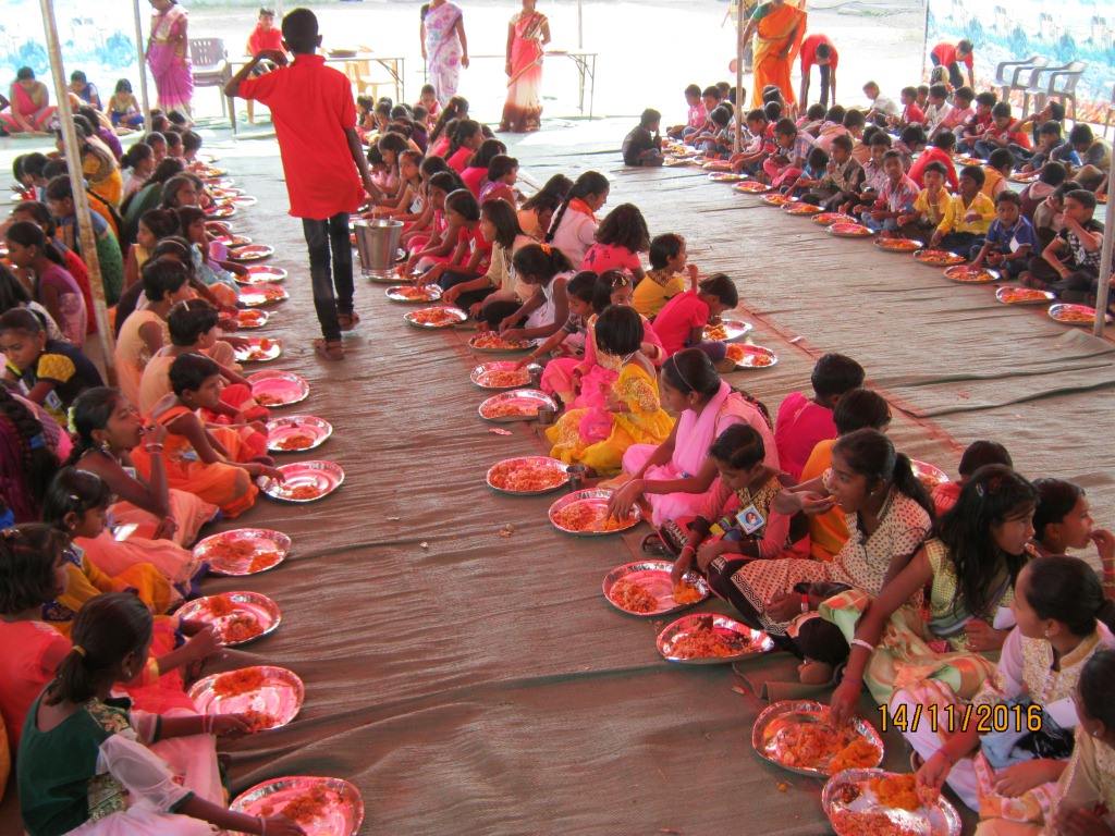 Children’s day and self-employment workshops at Maria Bhavan, Bableshwar