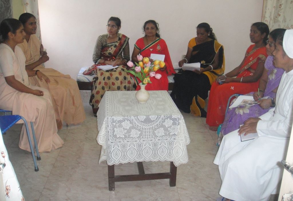 National coordinator of NDF visits three centers