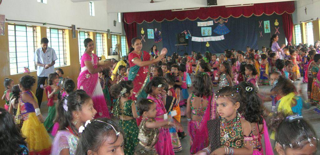 A refreshing summer club in Baroda